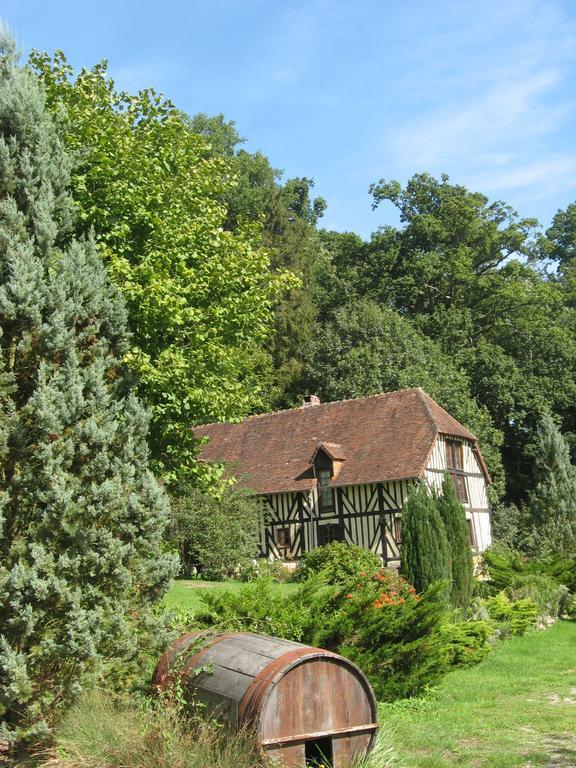 La Boursaie Bed & Breakfast Livarot-Pays-d'Auge Exterior photo