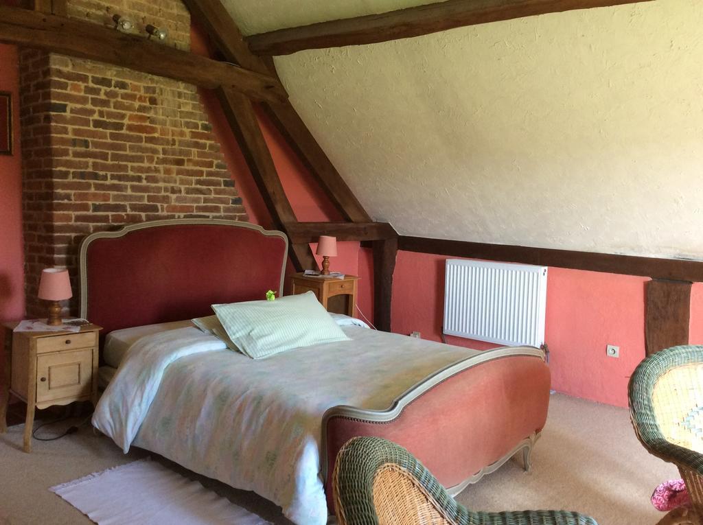 La Boursaie Bed & Breakfast Livarot-Pays-d'Auge Exterior photo
